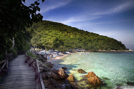 2013 11 28 a beach near tawaen beach koh larn 00