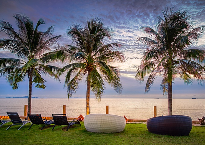 Paradise Ocean View Exterior 8